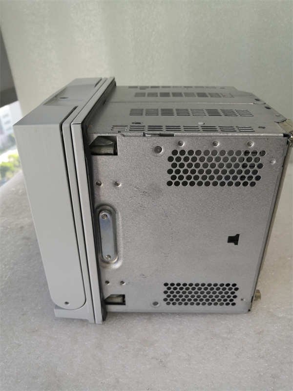 ABB REF615 HCFKAEADABCZDAA11E Advanced Numerical Protection Relay