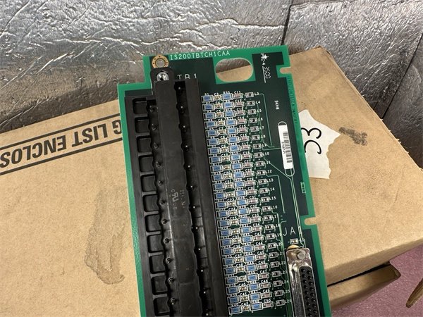General Electric IS200TBTCH1CAA Signal Termination & Routing Terminal Board