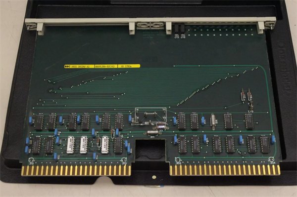 ABB ED1780A HEDT300340R1 System Bus Amplifier Module