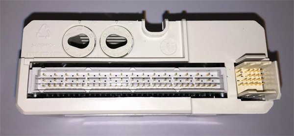ABB DI814 digital input module