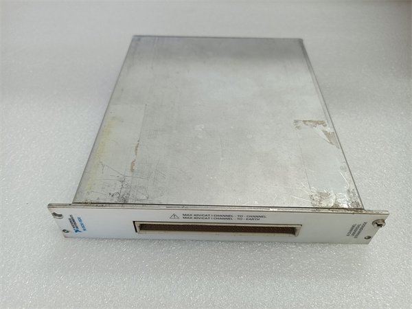 NI SCXI-1520 8–Channel Universal Strain/Bridge Input Module