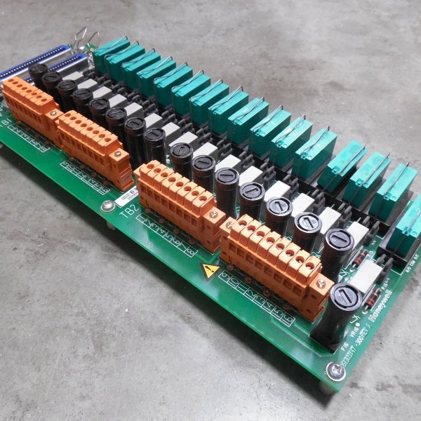 Honeywell 51309148-125 TDC 3000 & TPS Compatible Relay Output Module