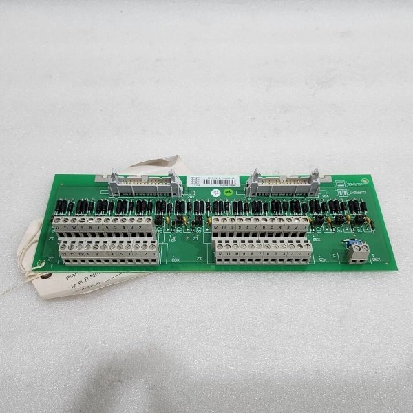 ABB 3HAC027851-001 Robotics Safety Interface Board