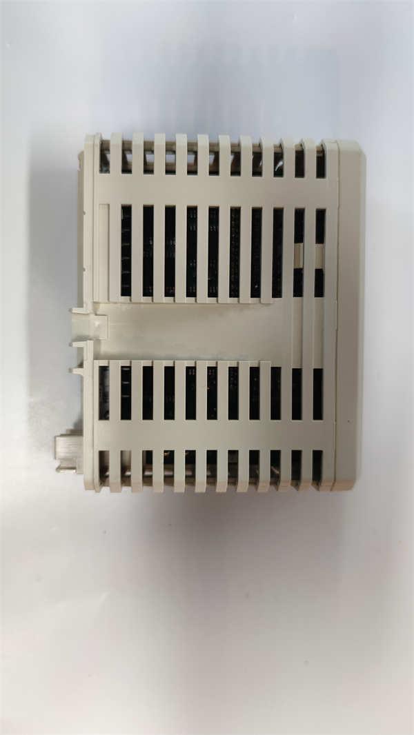 ABB DO815 Digital Output Module