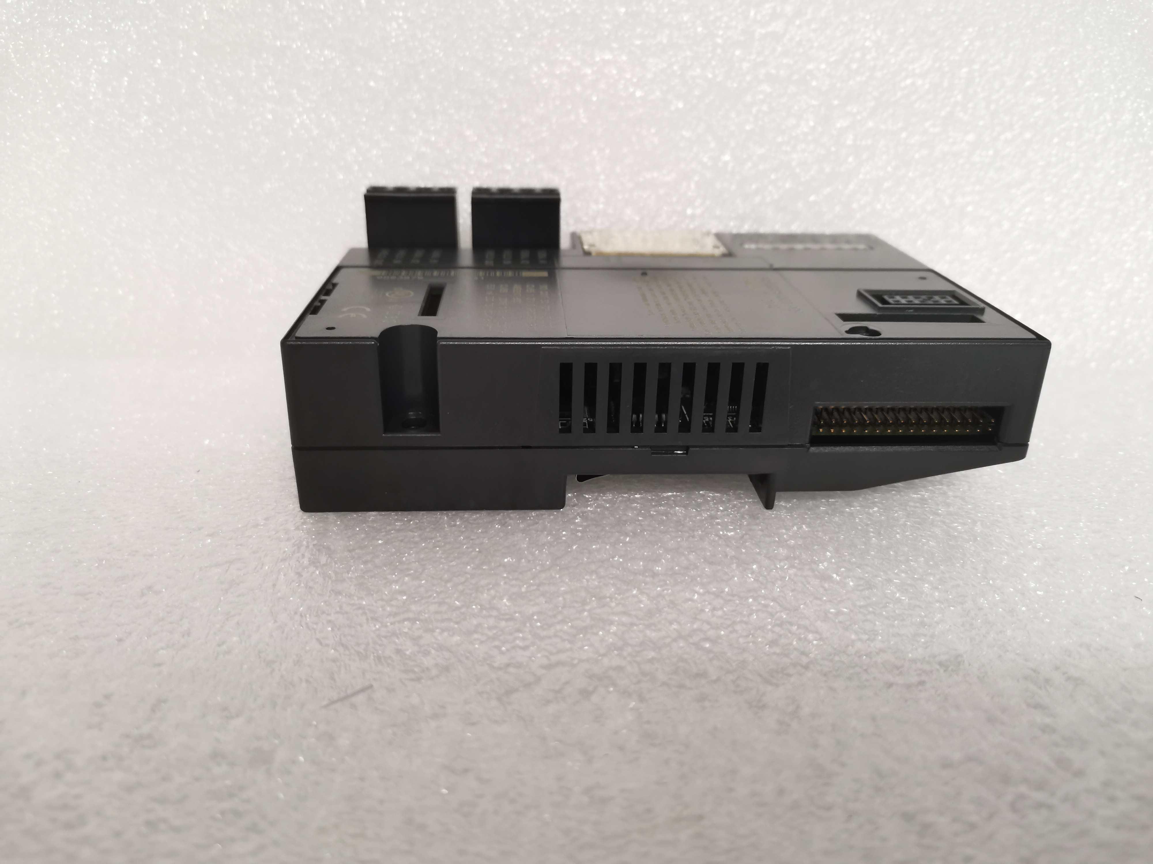 General Electric IC200GBI001 PLC interface module