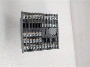 Yokogawa UP55A-001-11-00 1/4 DIN-sized program controller