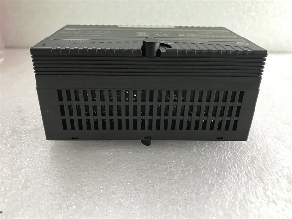 GE Fanuc IC200ALG327F Analog Input/Output Module