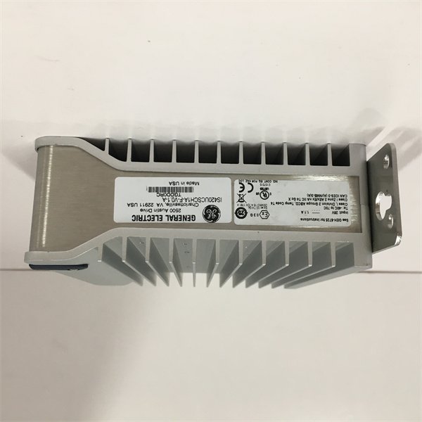 General Electric IS420UCSCH1A Controller Module