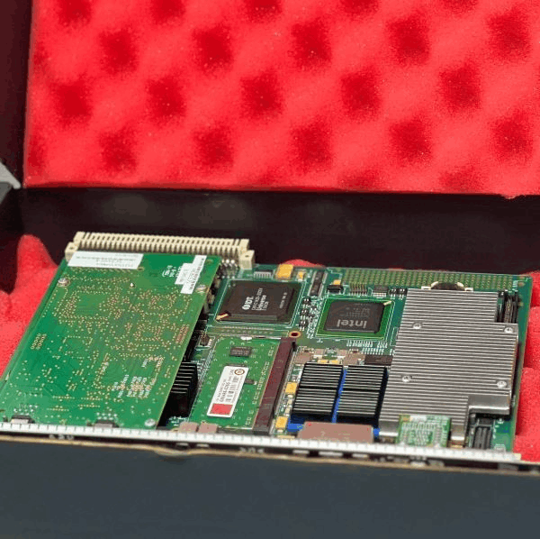 General Electric IS215UCVHM06A VME Processor Control Card