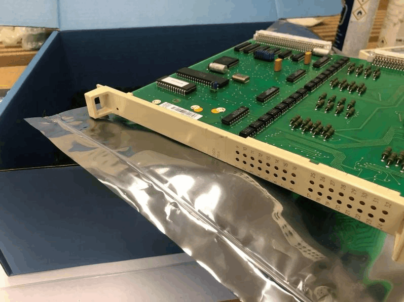 ABB DSDI 110A 57160001-AAA Digital Input Board