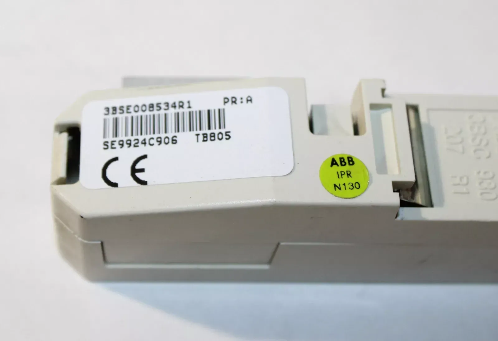 ABB TB805 3BSE008534R1 Bus Outlet