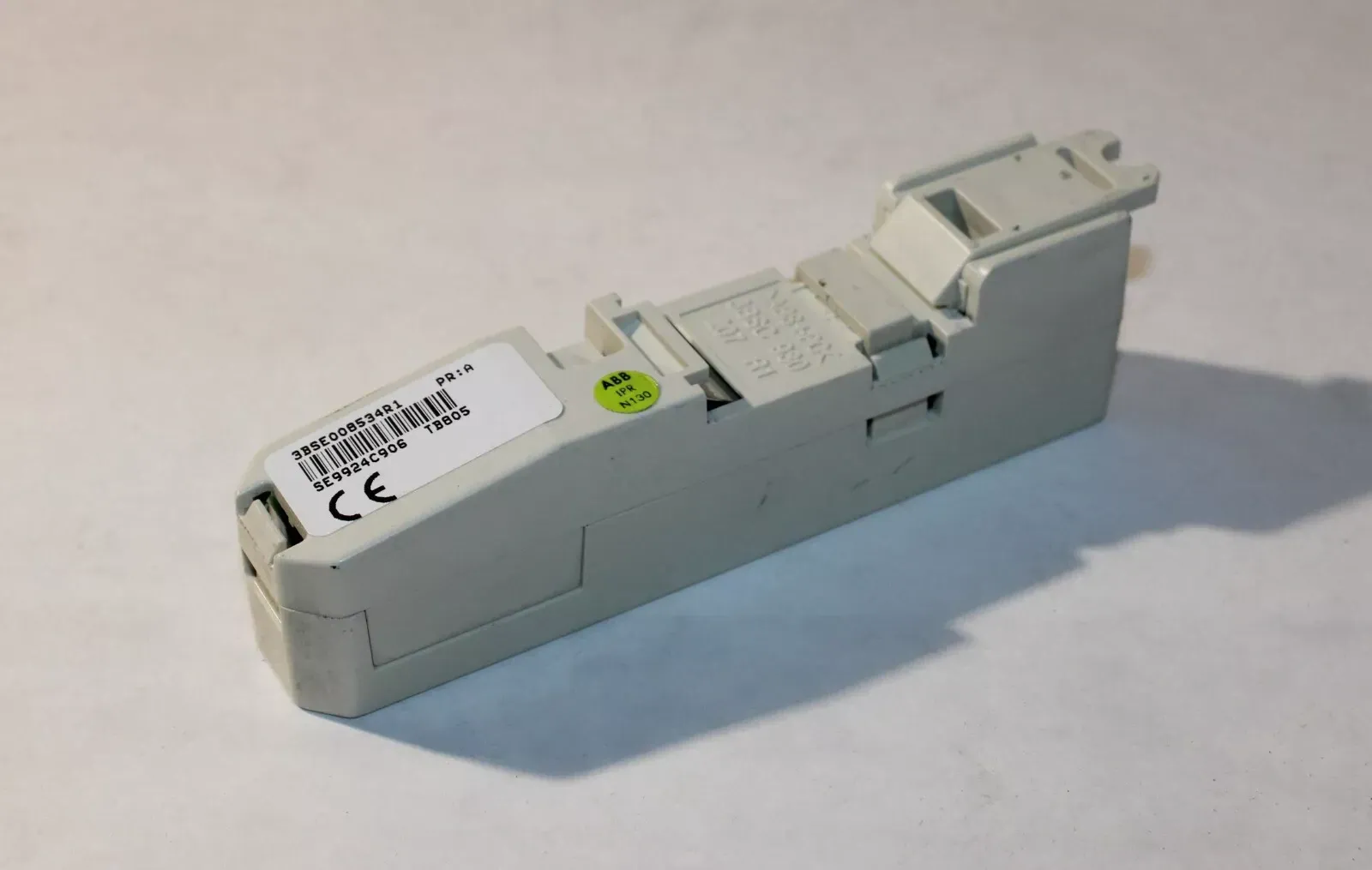 ABB TB805 3BSE008534R1 Bus Outlet