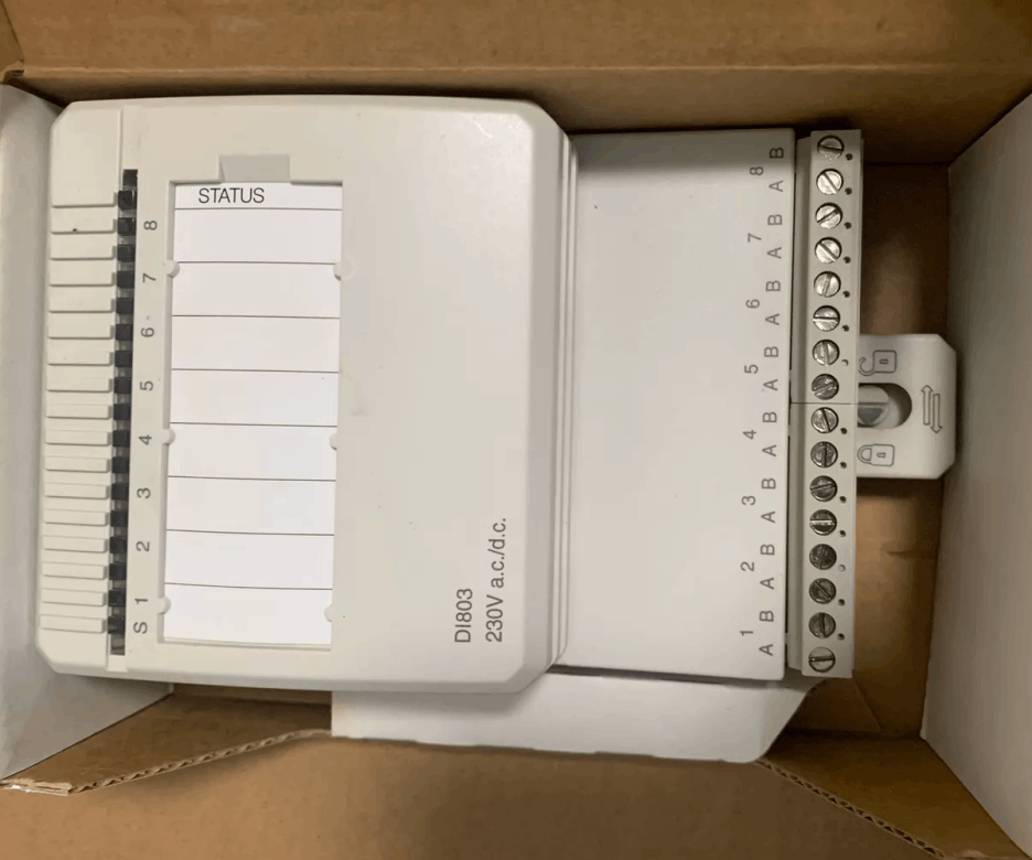 ABB DI803 3BSE022362R1 Digital Input 230V 8 Ch