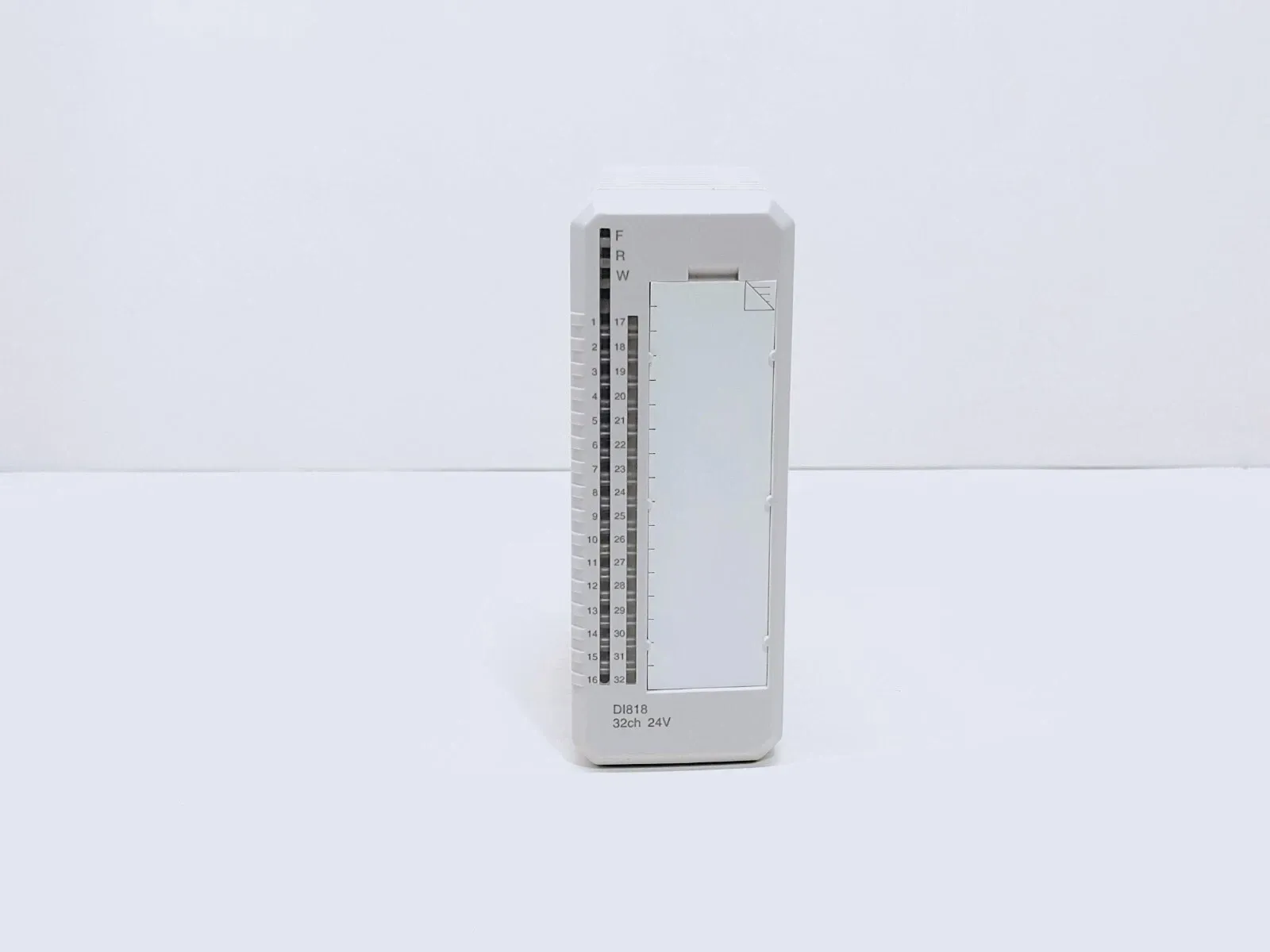 ABB DI818 3BSE069052R1 Digital Input 24V 32 Ch