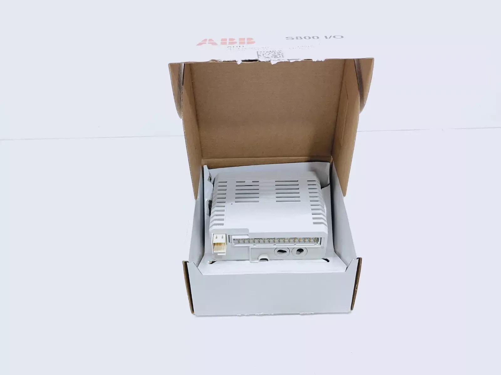 ABB DI818 3BSE069052R1 Digital Input 24V 32 Ch