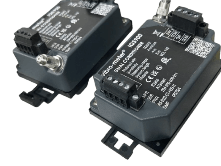 Vibro-Meter IQS900 204-900-000-011 A1-B21-C1-H05-I0 Signal Conditioner