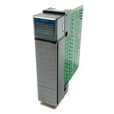 Allen-Bradley 1746-NIO4V Analog Input/Output Module