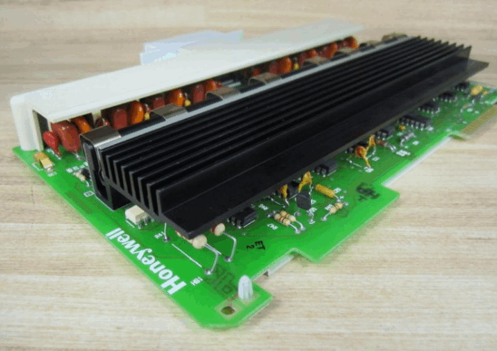 Honeywell 621-2201R Output Module Isolated 230vac 6pt