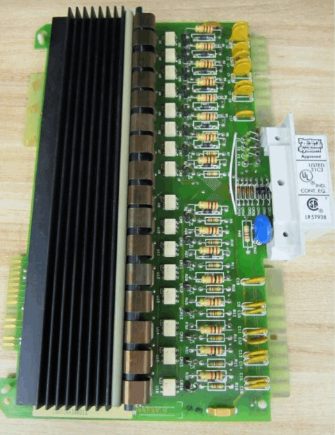 Honeywell 621-2201R Output Module Isolated 230vac 6pt