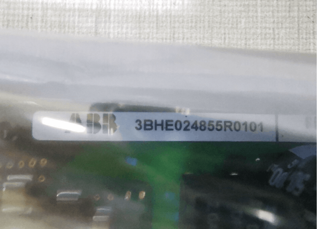 ABB 3BHE028959R0101 Control Panel