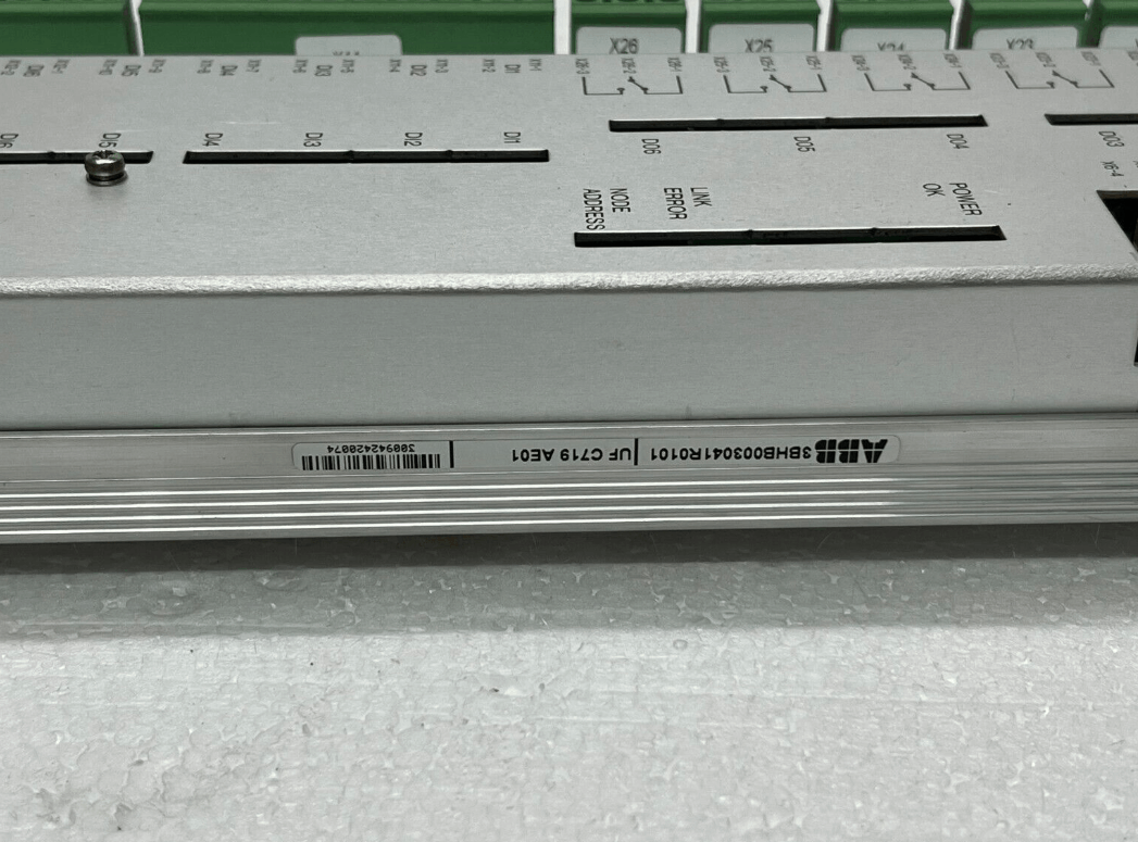 ABB 3BHB000272R0101 3BHB003041R0101 UFC719AE101 IOEC I/O Interface