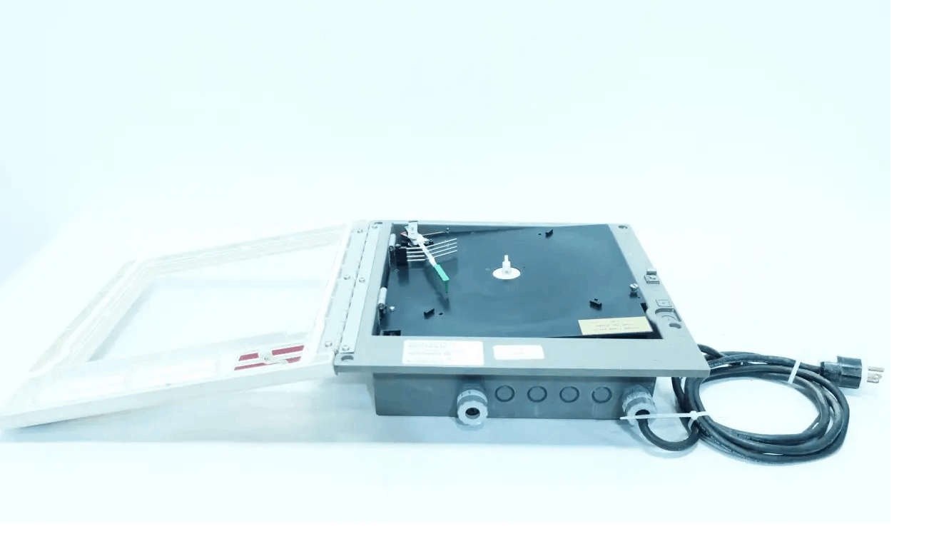 ABB 1912JA001100000 COMMANDER 1900 Chart recorder