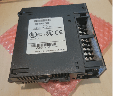 GE IC693MDL742 16-point, 12/24 VDC positive Logic Output Module