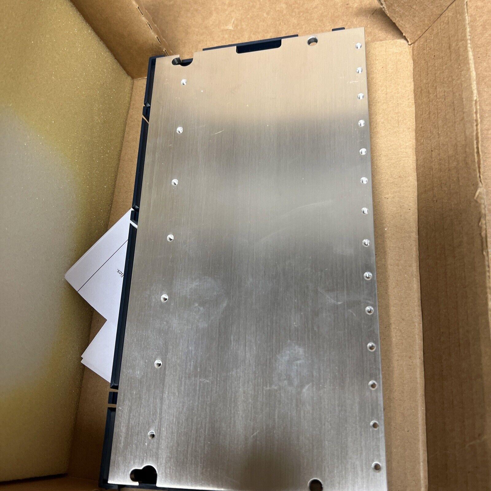 GE Fanuc IC695CHS007 Rx3i 7-SLOT UNIVERSAL BACKPLANE ASM Module