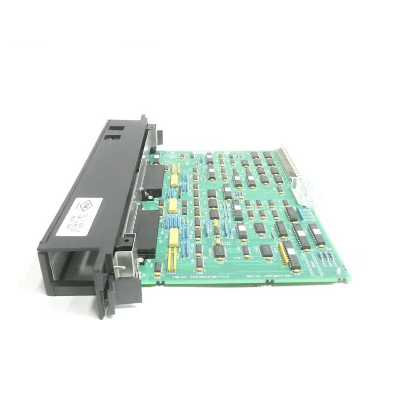 GE Fanuc IC697BEM713J Bus Transmitter Module