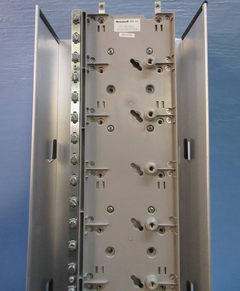 Honeywell CC-MCAR01 51403892-100 Carrier Channel Assembly