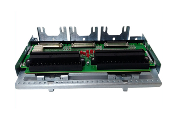 General Electric IS200TBCIH1CCD Control System Module