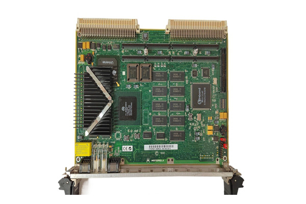 Motorola MVME2434 VME Processor Module