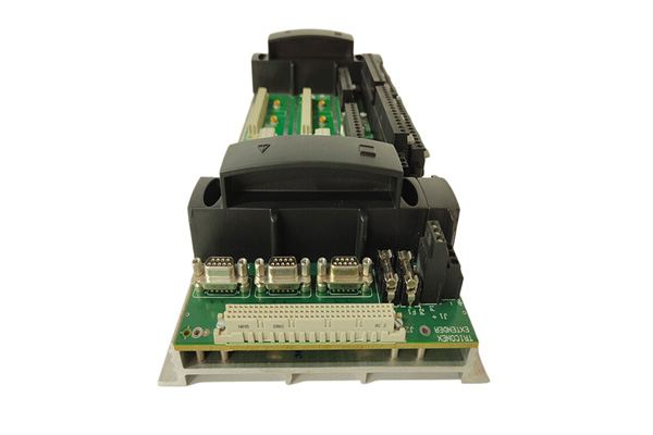 Triconex EPI3382 7400221 Digital Output Module