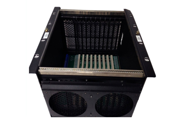 General Electric IC698CHS009 Rx7i PACSystem Series Module