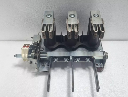Spring AG CH-5430 A3-15225R1 Ae Controller Module Detailed Information
