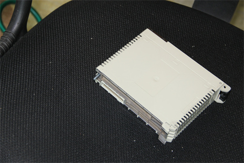 Schneider TSXDEY16D2