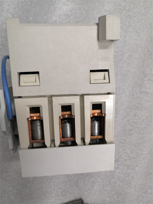 Eaton CE15KN3